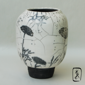 R-0020-Vase tatoué