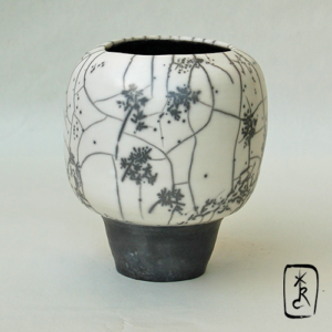 R-0034-Vase tatoué